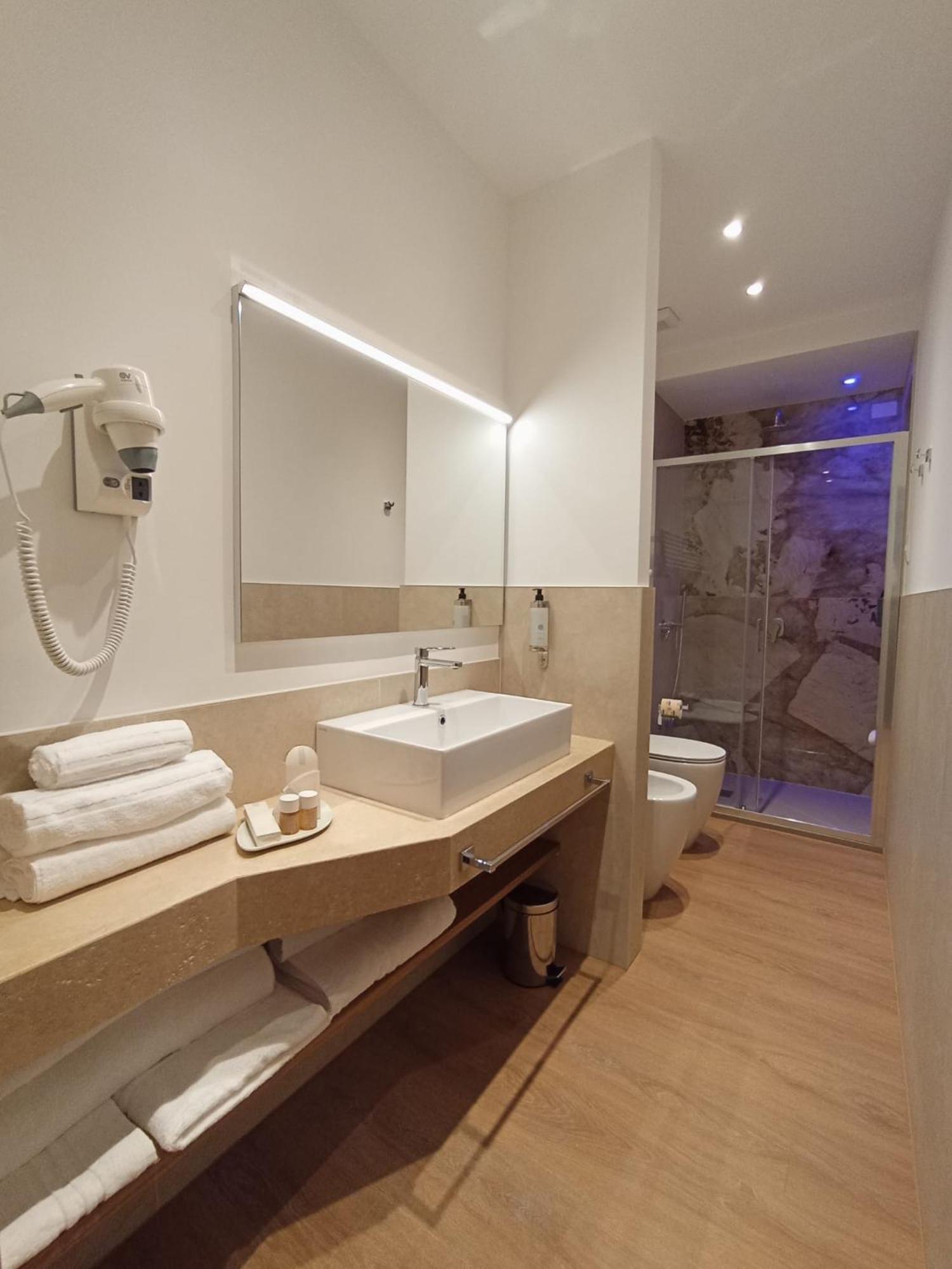 Trevi Monti House Hotel Rome Buitenkant foto