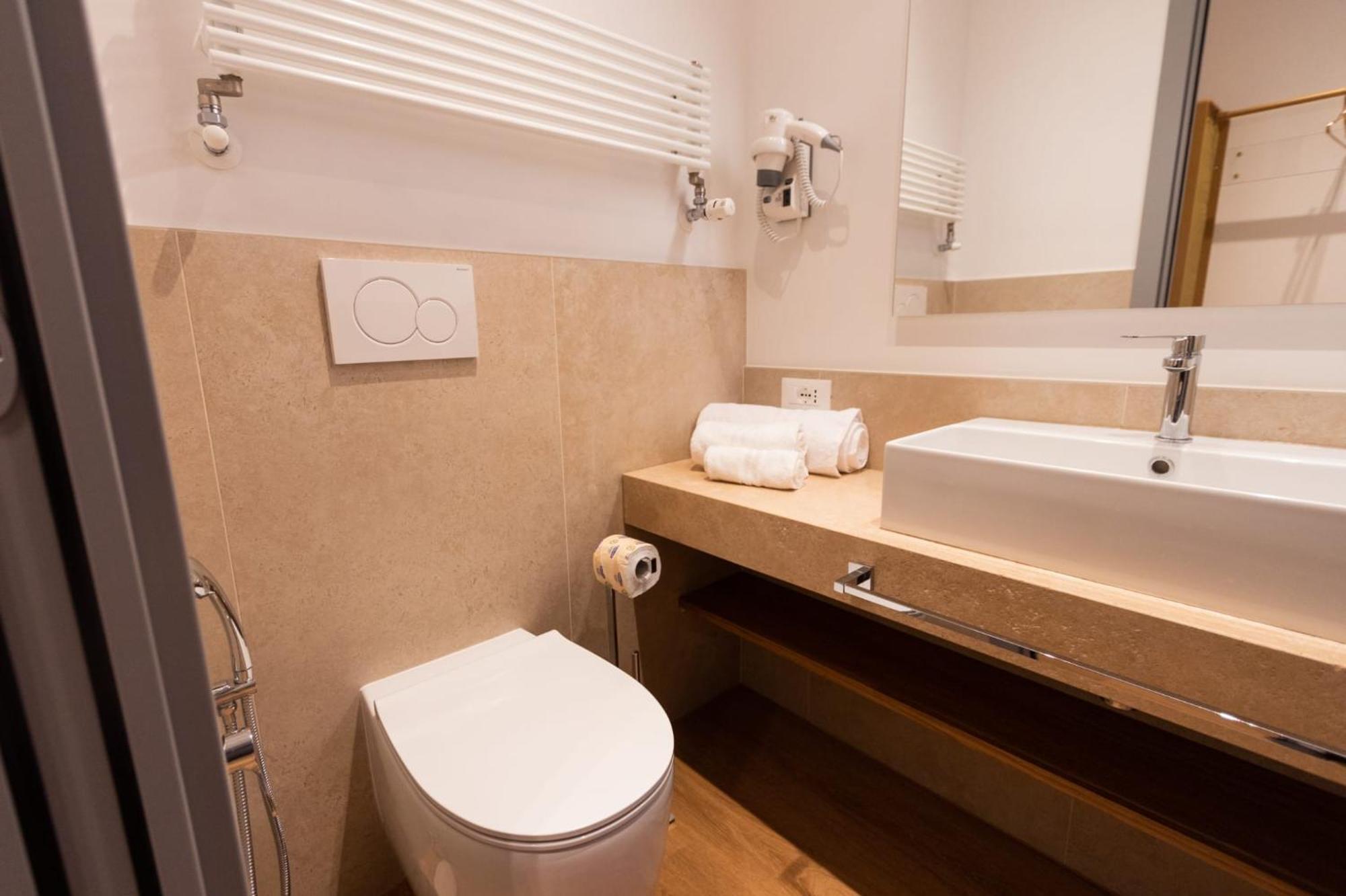Trevi Monti House Hotel Rome Buitenkant foto